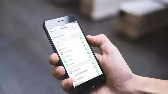 
手机网络突然酿成2G 建议马上关掉手机 小心你的钱被对方转走“熊猫体育公司”(图7)